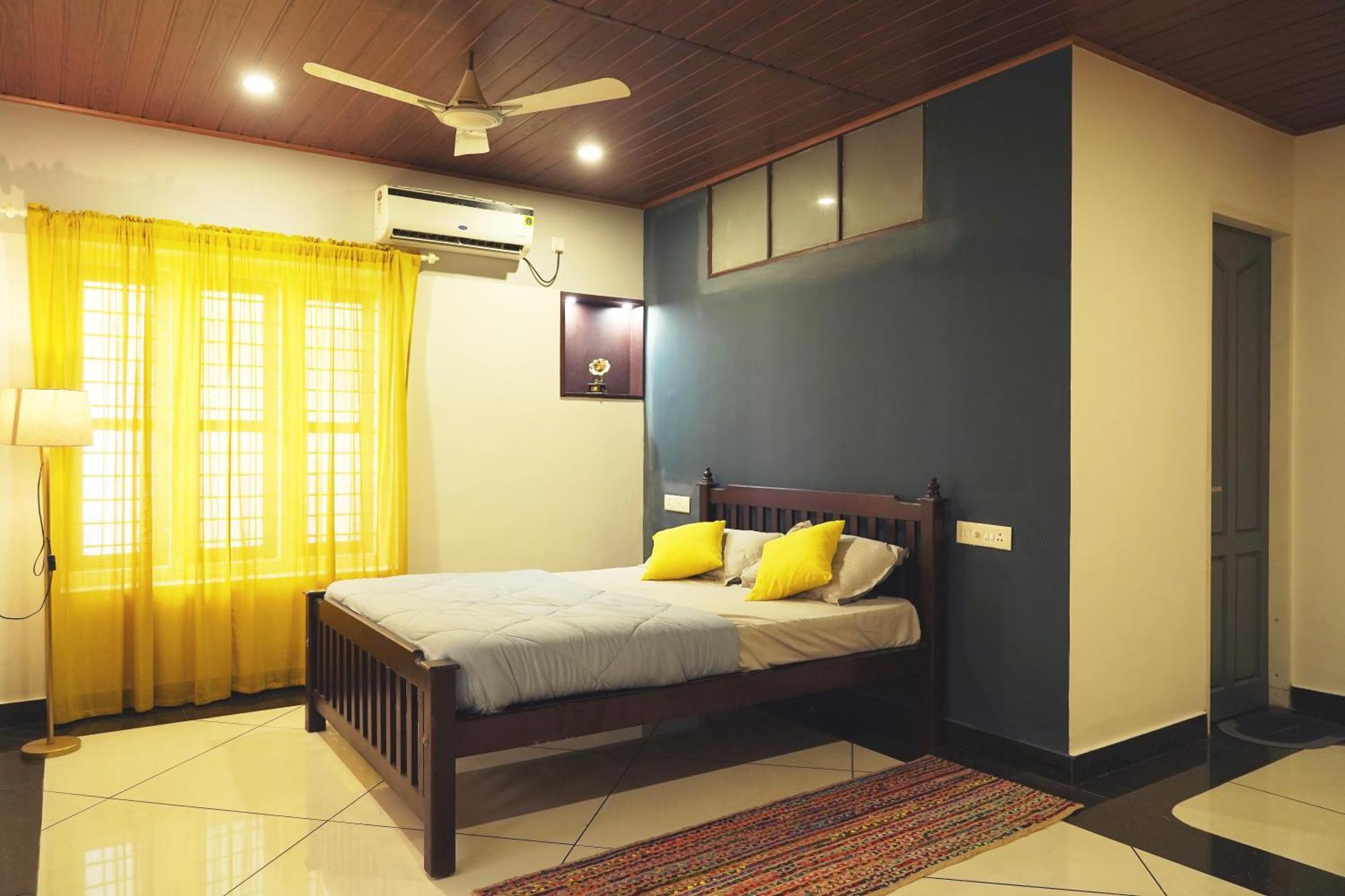 Homestay Orange Valley Town Residency