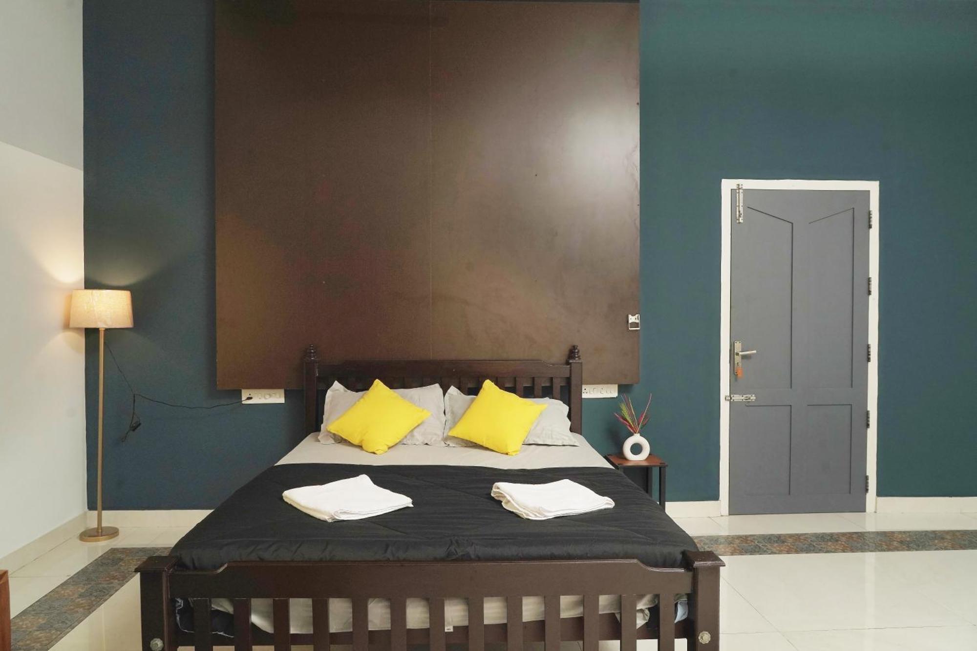 Orange Valley Town Residency