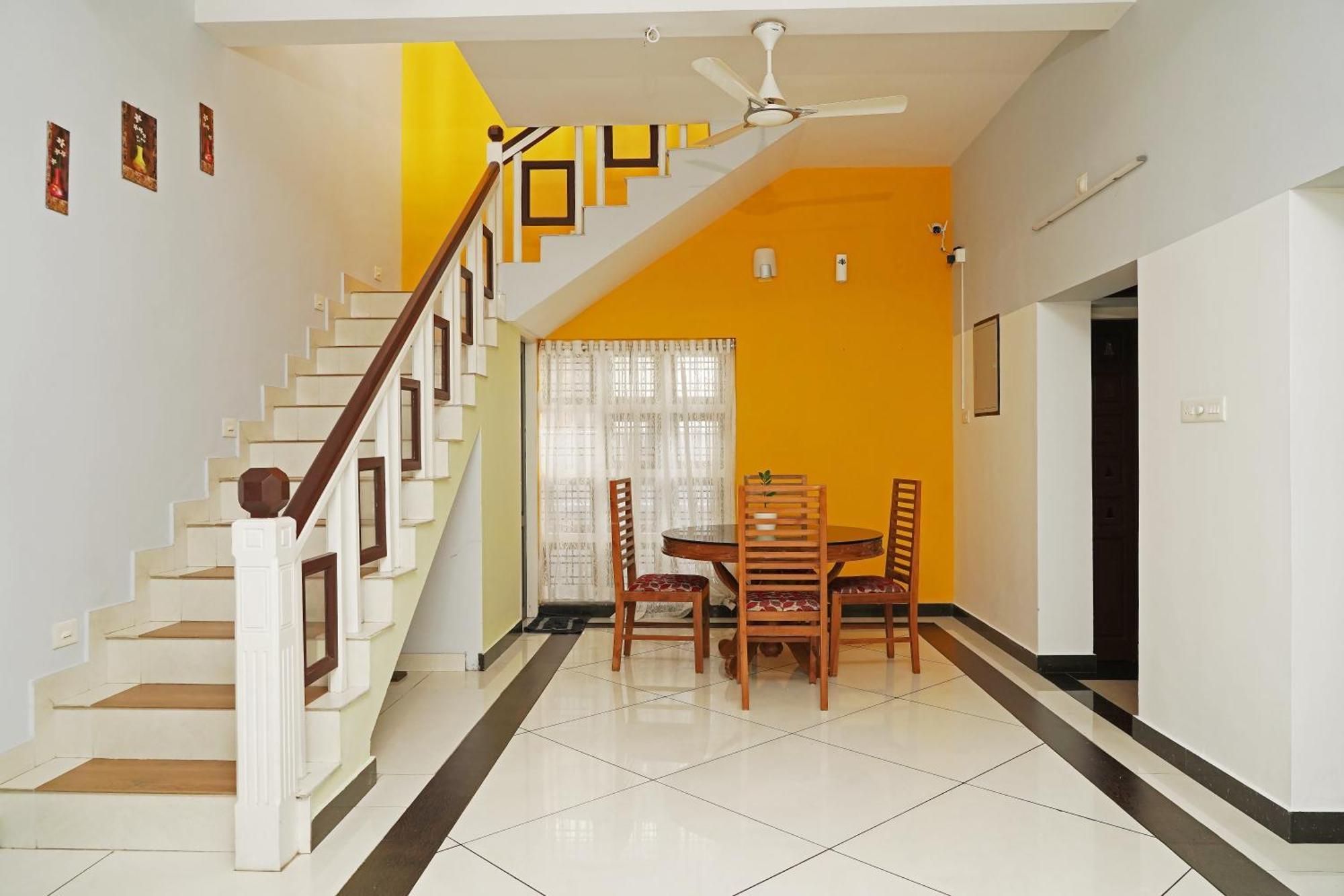 Orange Valley Town Residency *